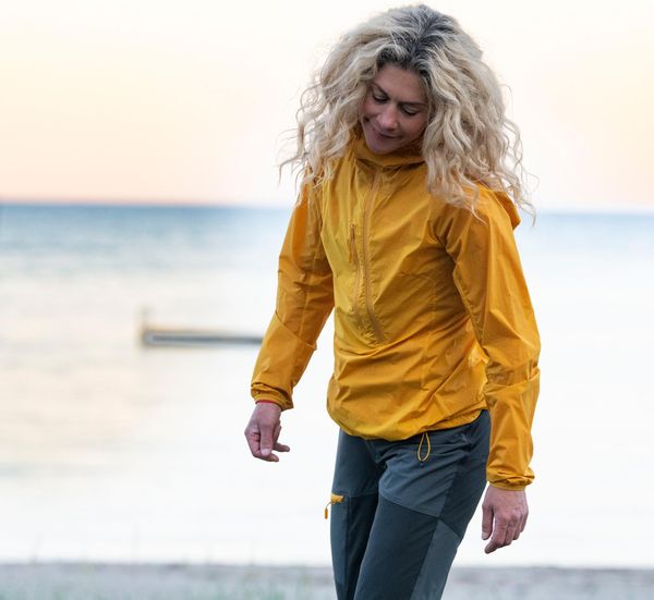Cecilie Lt Wind Anorak