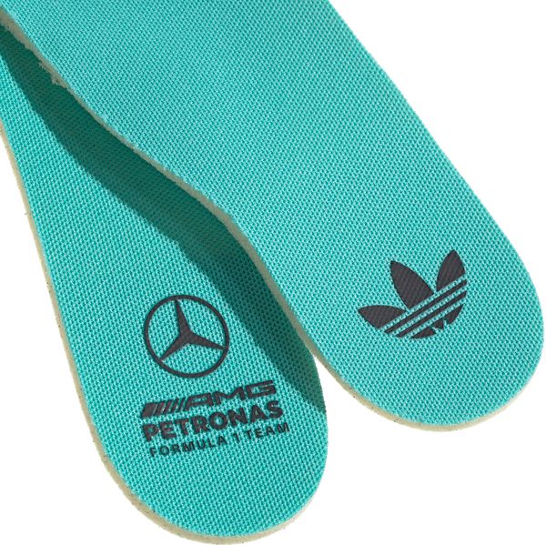 Handball Spezial Mercedes AMG Petronas F1 Team Shoes