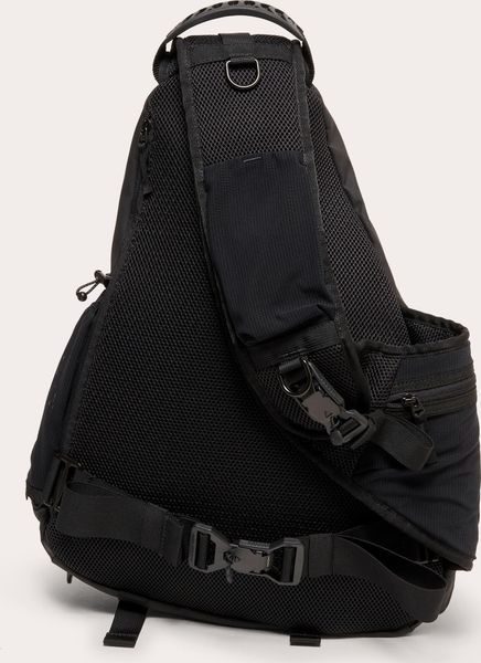 Latitude Sling Pack