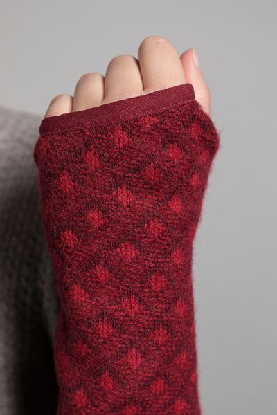 Kolma Wrist Warmer