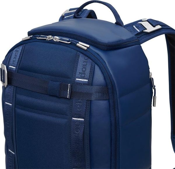 Ramverk Pro Check-in Luggage Medium