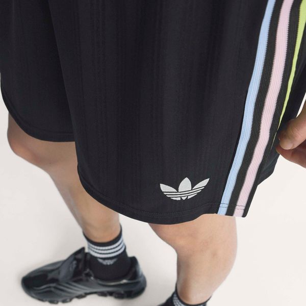 Japan Originals Shorts