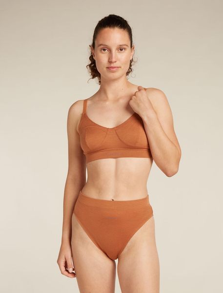 W Queens Clasp Bra