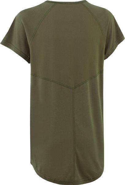 Ellen Tee
