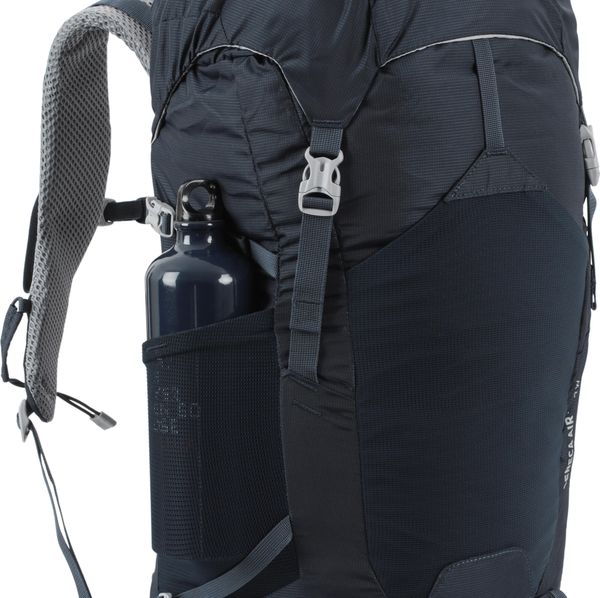 Seneca Air 28 W