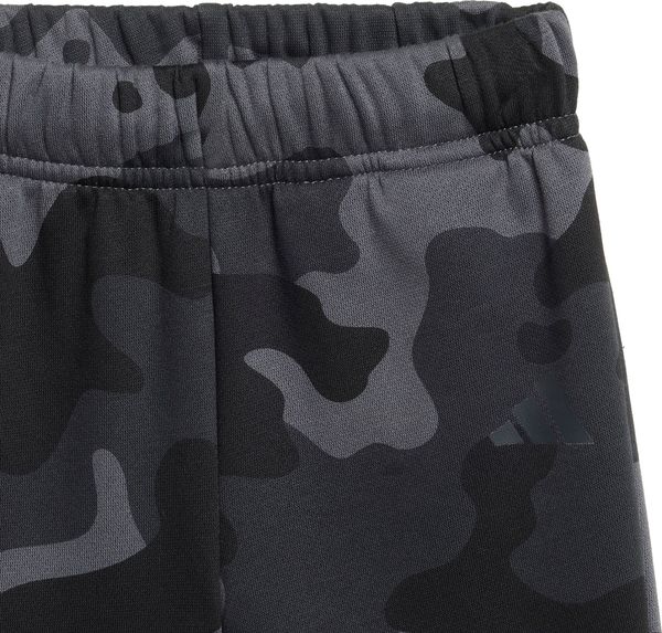 Seasonal Essentials Infants Camo Fleece Jogger Set in French Terry