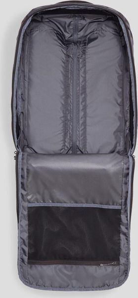 Feather Flight Carry ON