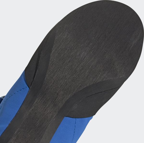 Kirigami Climbing Shoes
