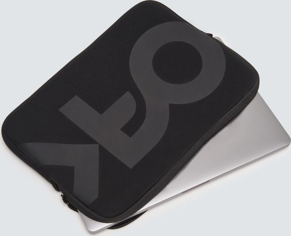 B1B Camo Laptop Case