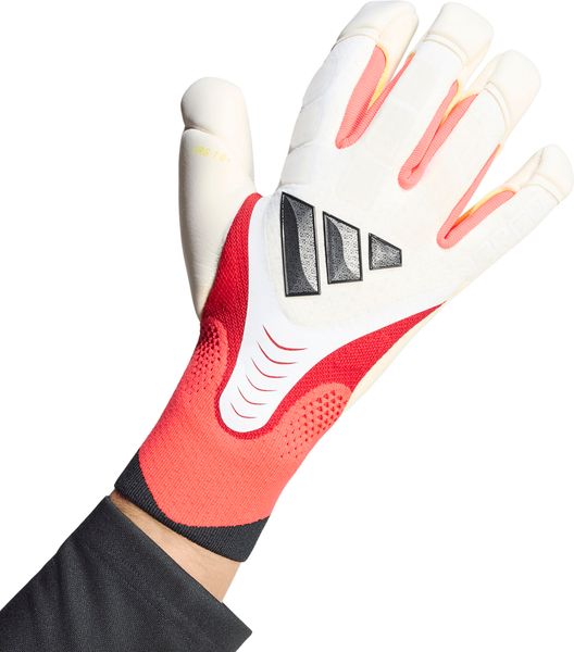 Predator Pro Hybrid Cut Goalkeeper Glove PC