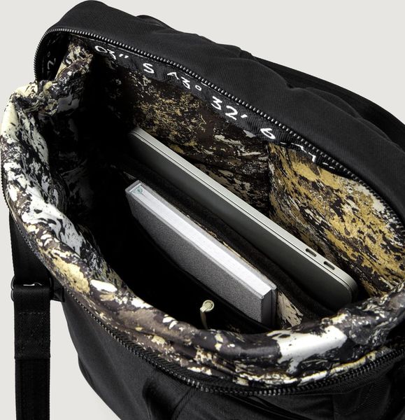 Apex Convertible Tote - 20L