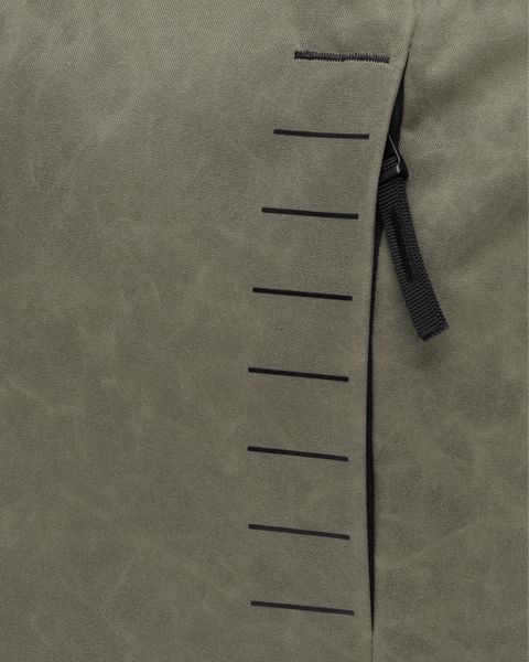 Essential Tote 20L