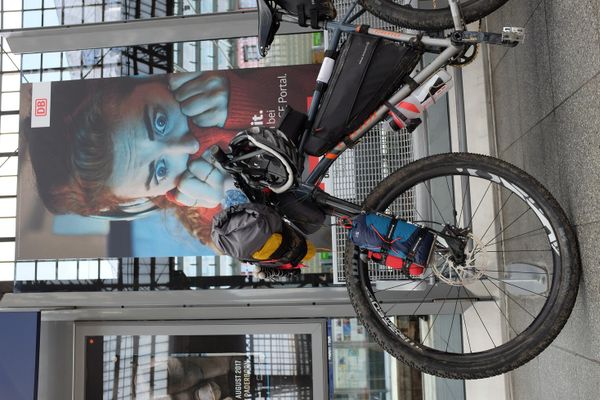 Outpost Top Tube Bag
