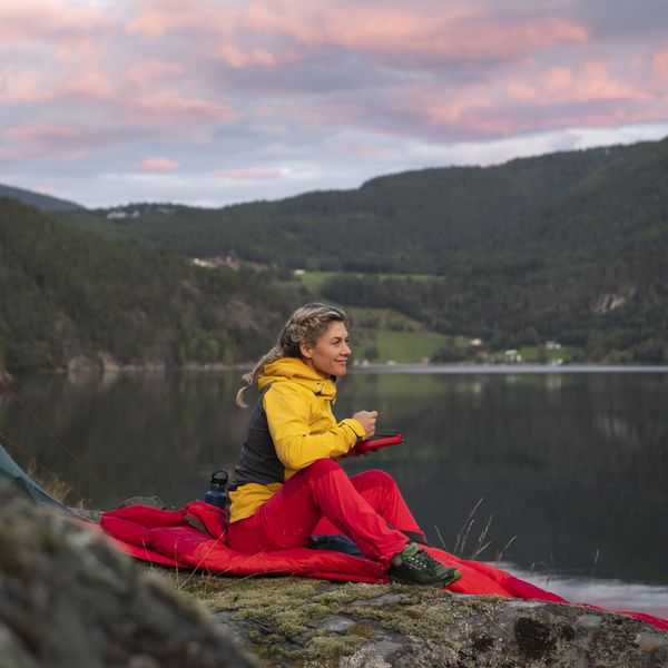 Cecilie Mtn Softshell Jacket