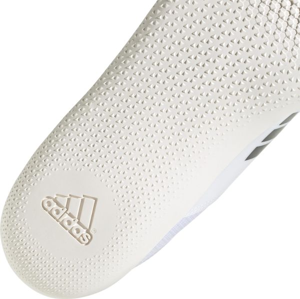Throwstar Shoes