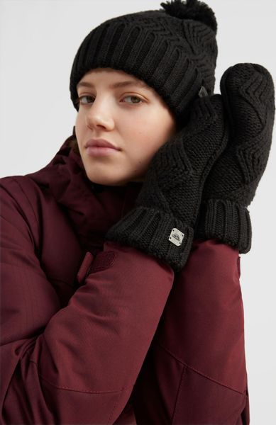 Nora Mittens